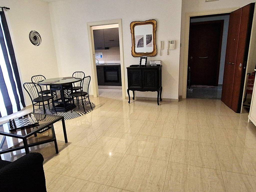 Appartamento a Trani in Via Vittorio Malcangi - Foto 3