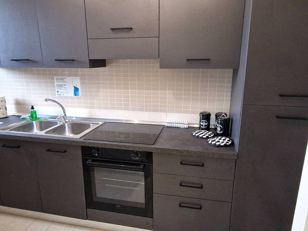 Appartamento a Trani in Via Vittorio Malcangi - Foto 4