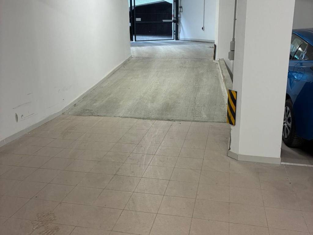 Box / garage a Bologna in Via San Rocco, 1 - Foto 5