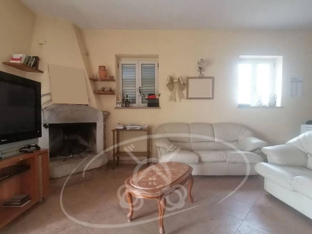 Villa a Ordona in Contrada San Marchitto - Foto 3