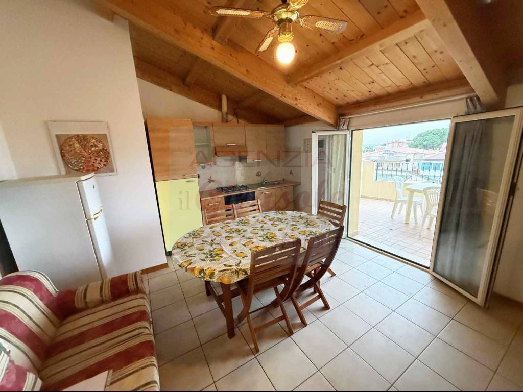 Appartamento a Tortoreto in Via Edmondo De Amicis - Foto 2