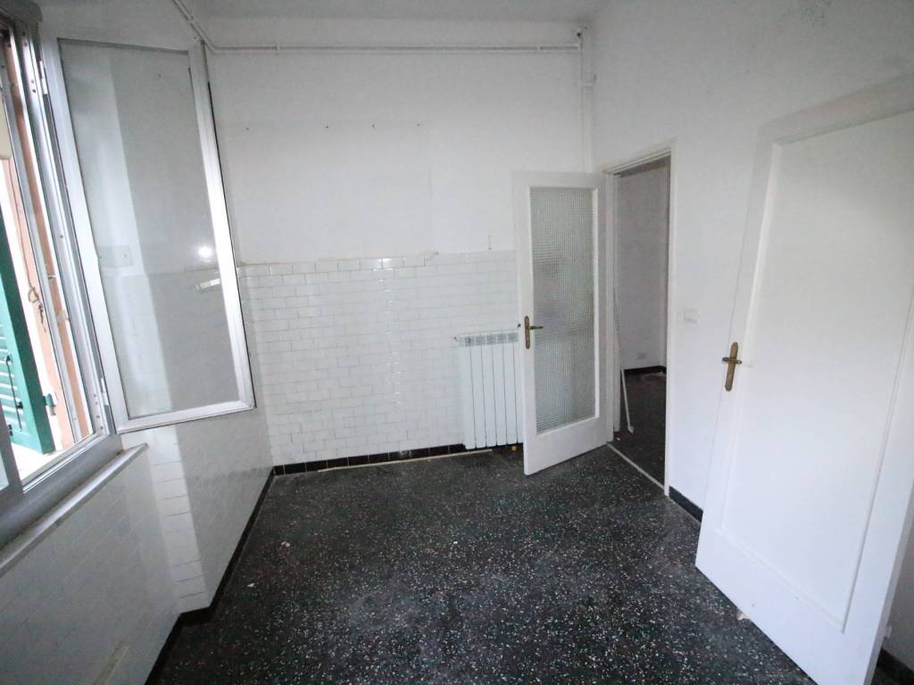 Appartamento a Genova in Via Borzoli - Foto 5
