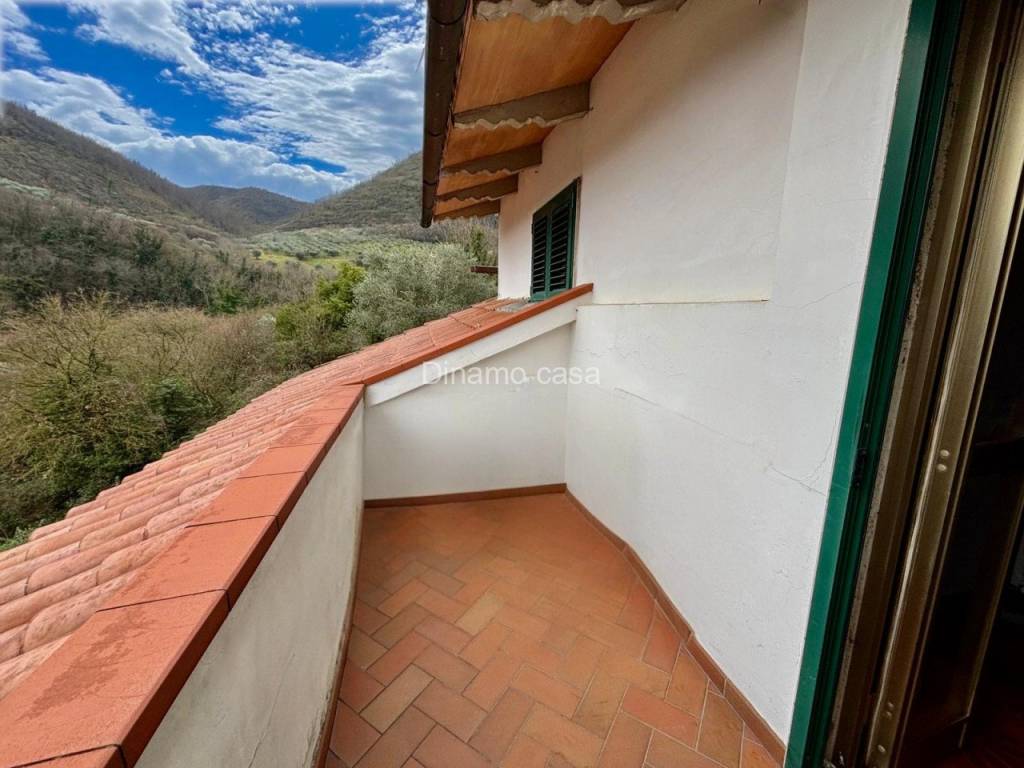 Villa a Vaiano in Via Mario Tronci - Foto 2