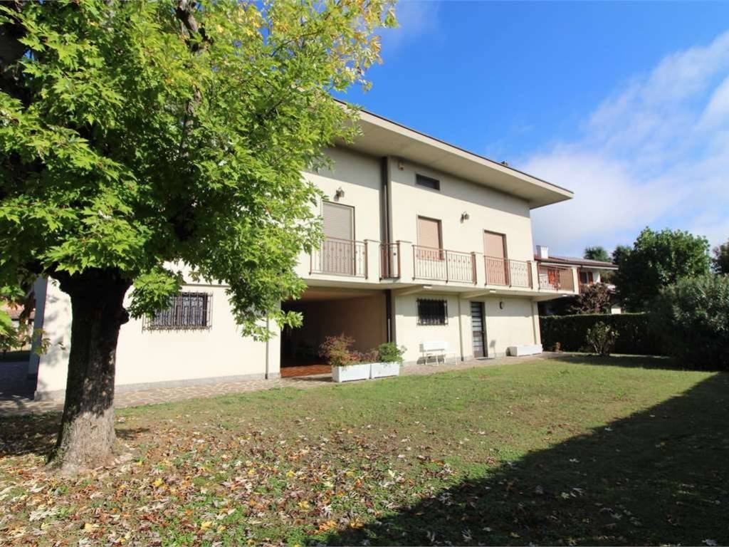 Villa a Dalmine in Via Giotto, 13 - Foto 2