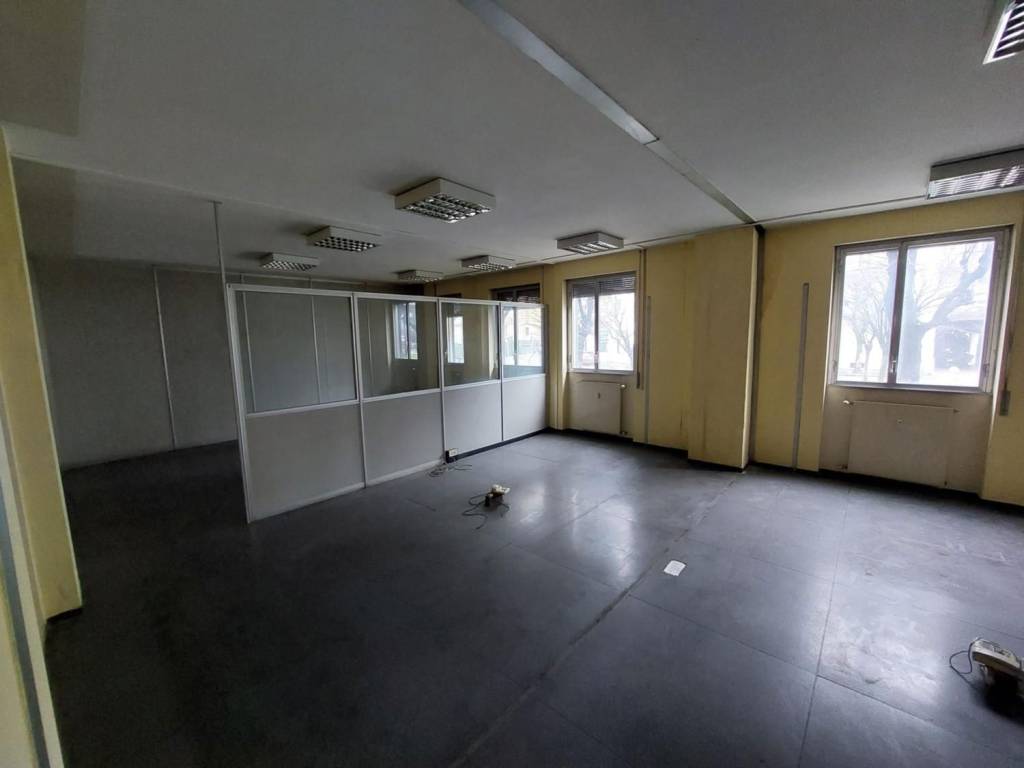 Immobile a Como in Viale Giulio Cesare, 17, 22100 Como CO, Italia - Foto 4