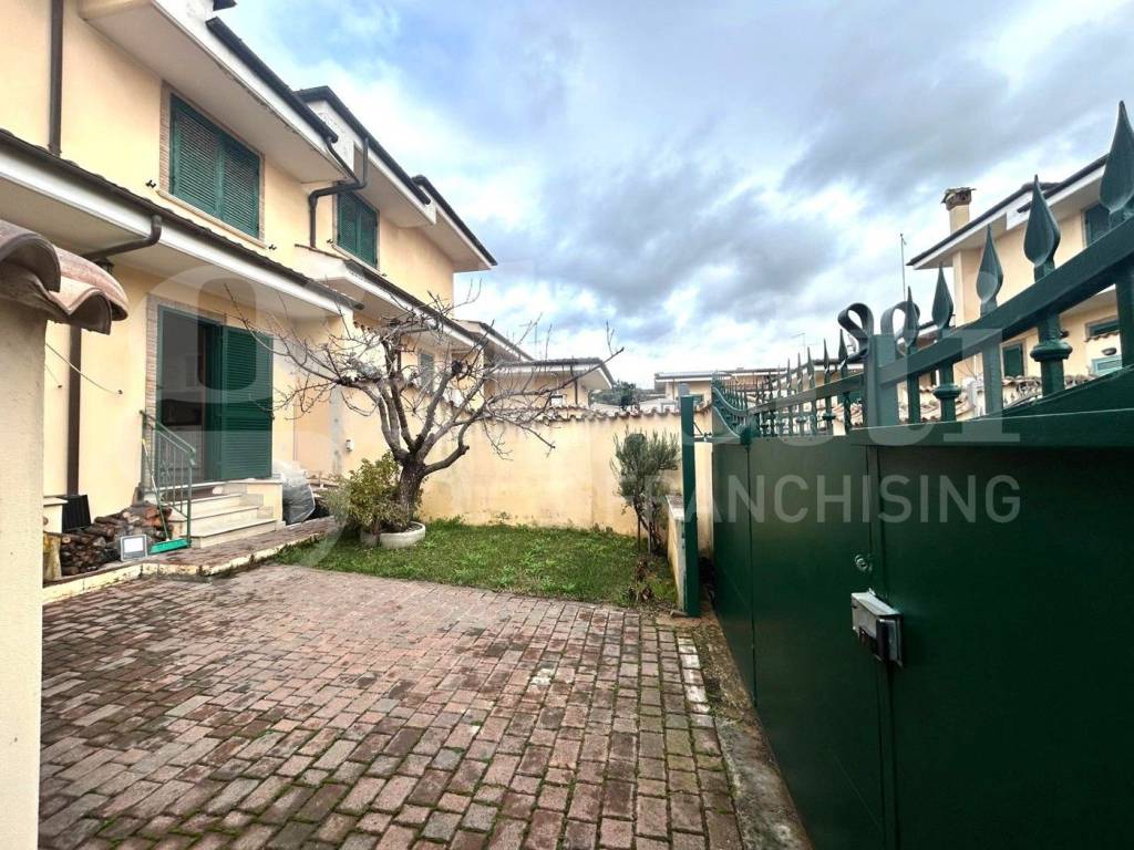 Villetta a schiera a Ardea in via savuto, 31 - Foto 5