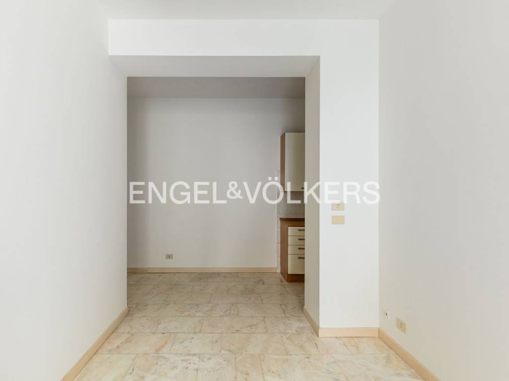 Appartamento a Bologna in Galleria Camillo Benso di Cavour, 4 - Foto 3