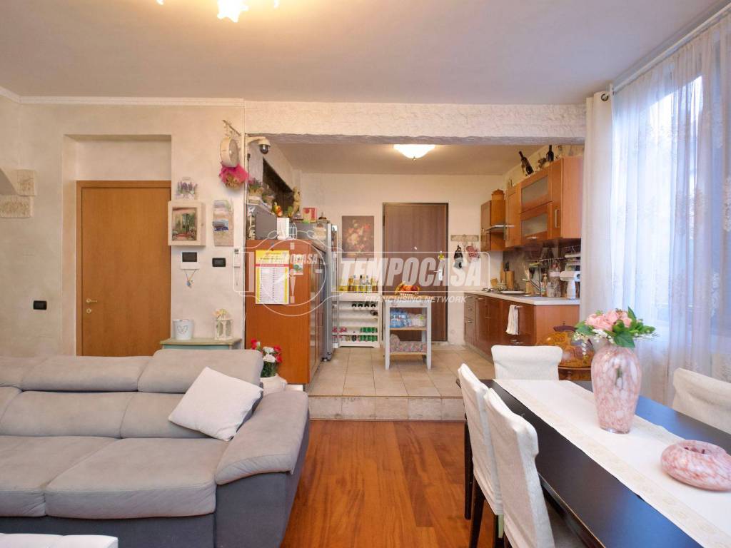 Appartamento a Bollate in Via Ada Negri 10 - Foto 4