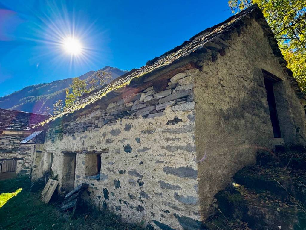 Rustico / casale a Antrona schieranco in Via Cimallegra - Foto 2