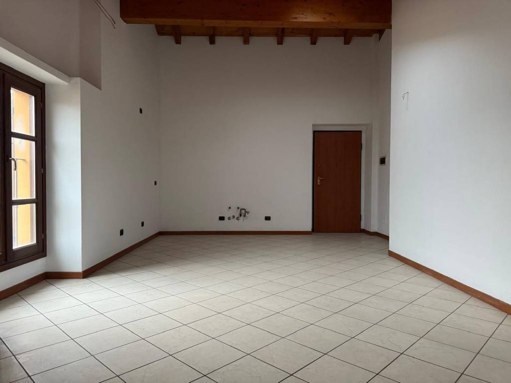 Appartamento a Capriolo in Via Largo Terzi - Foto 3