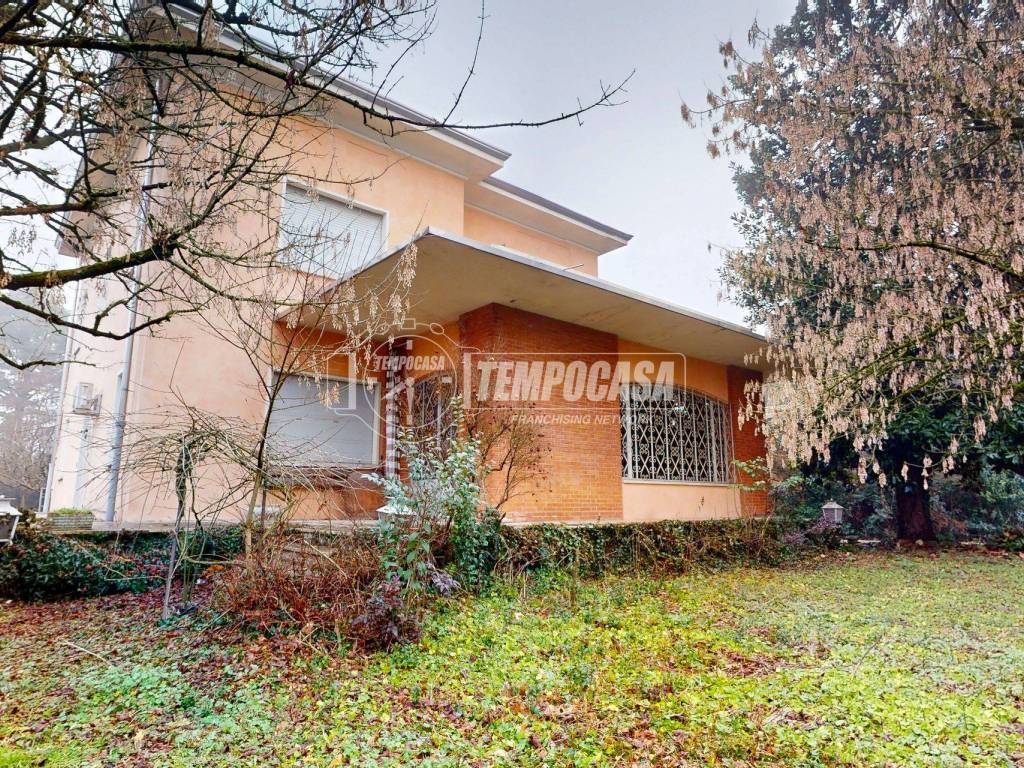 Casa indipendente a Mantova in Strada Dosso del Corso - Foto 3