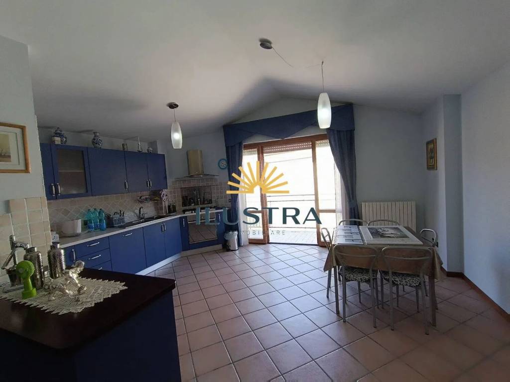 Appartamento a Comunanza in Via Trieste, 135 - Foto 5