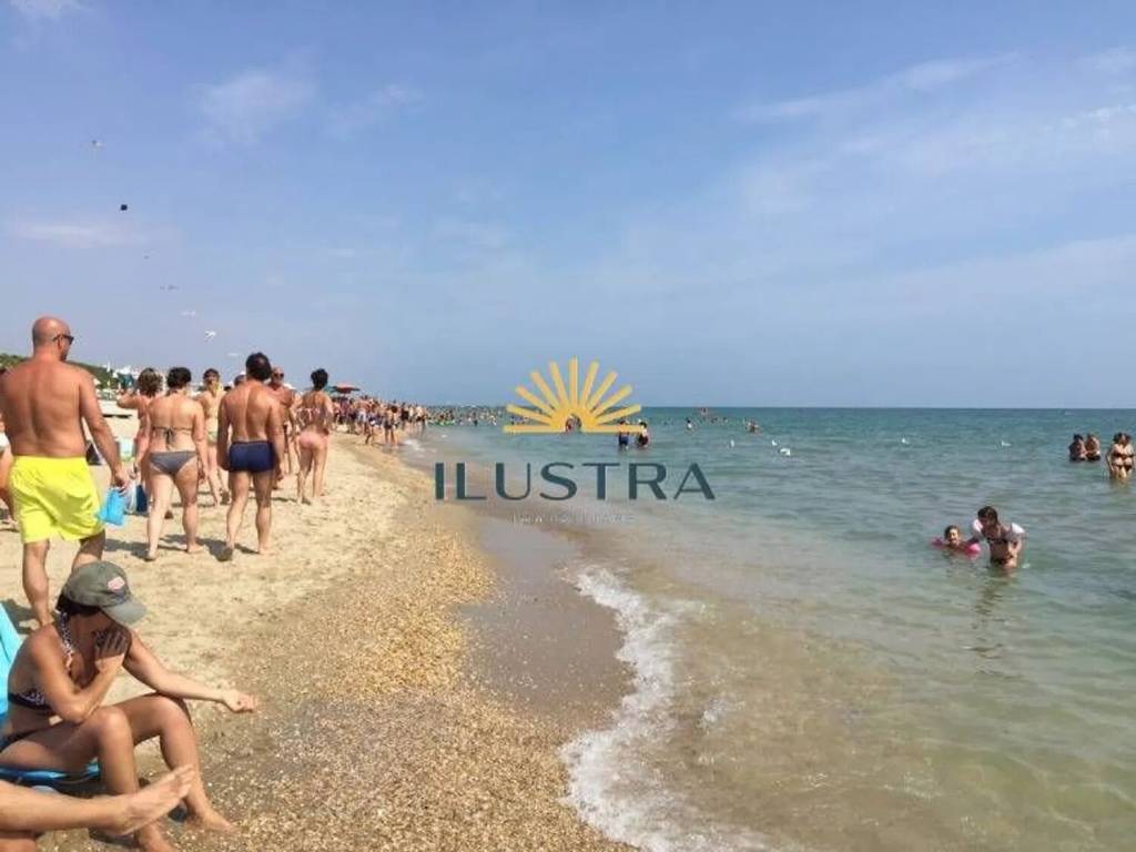 Appartamento a Alba adriatica in Via Gorizia - Foto 4