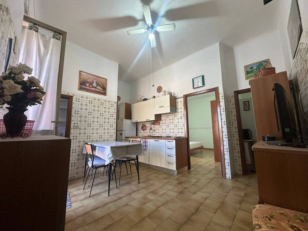 Appartamento a Margherita di savoia in Via Forno Vecchio - Foto 4