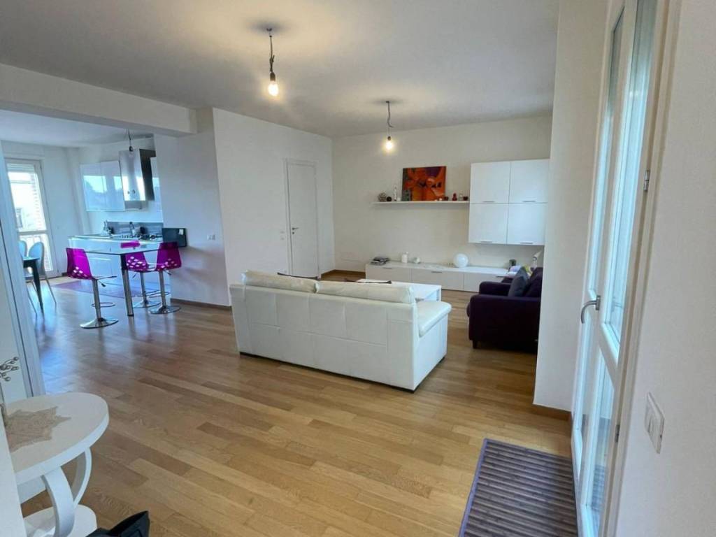 Appartamento a Pisa in Via Garofani - Foto 2