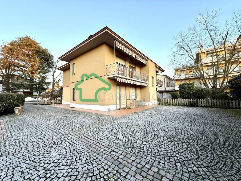 Villa a Lodi in Viale Piacenza - Foto 2