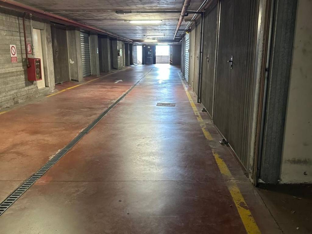 Box / garage a Genova in Via delle Eriche - Foto 4