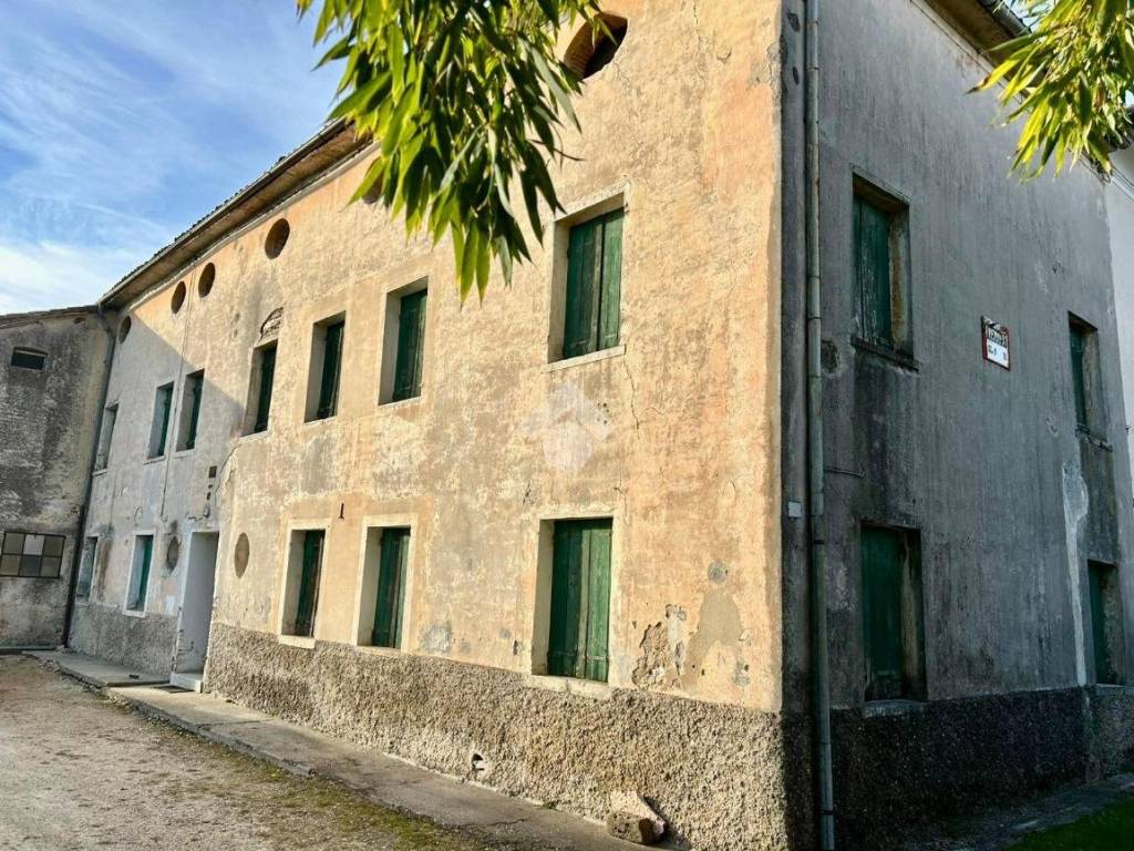 Rustico / casale a Pieve del grappa in Via Molinetto - Foto 1