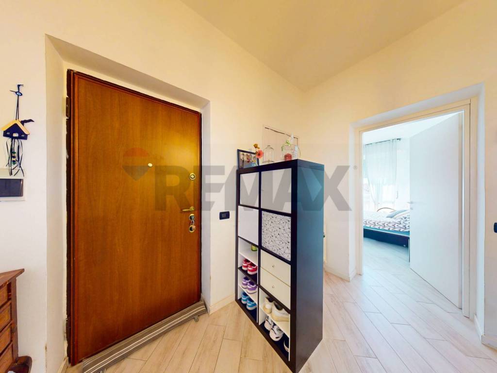 Appartamento a Arcore in Via Cesare Battisti, 81 - Foto 2