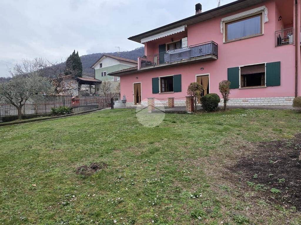 Villa a Corte franca in Via Verdi, 29 - Foto 3