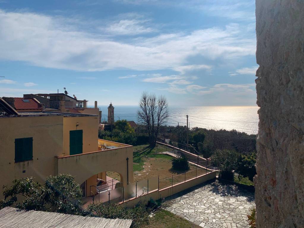 Appartamento a Finale ligure in Località Selva - Foto 3