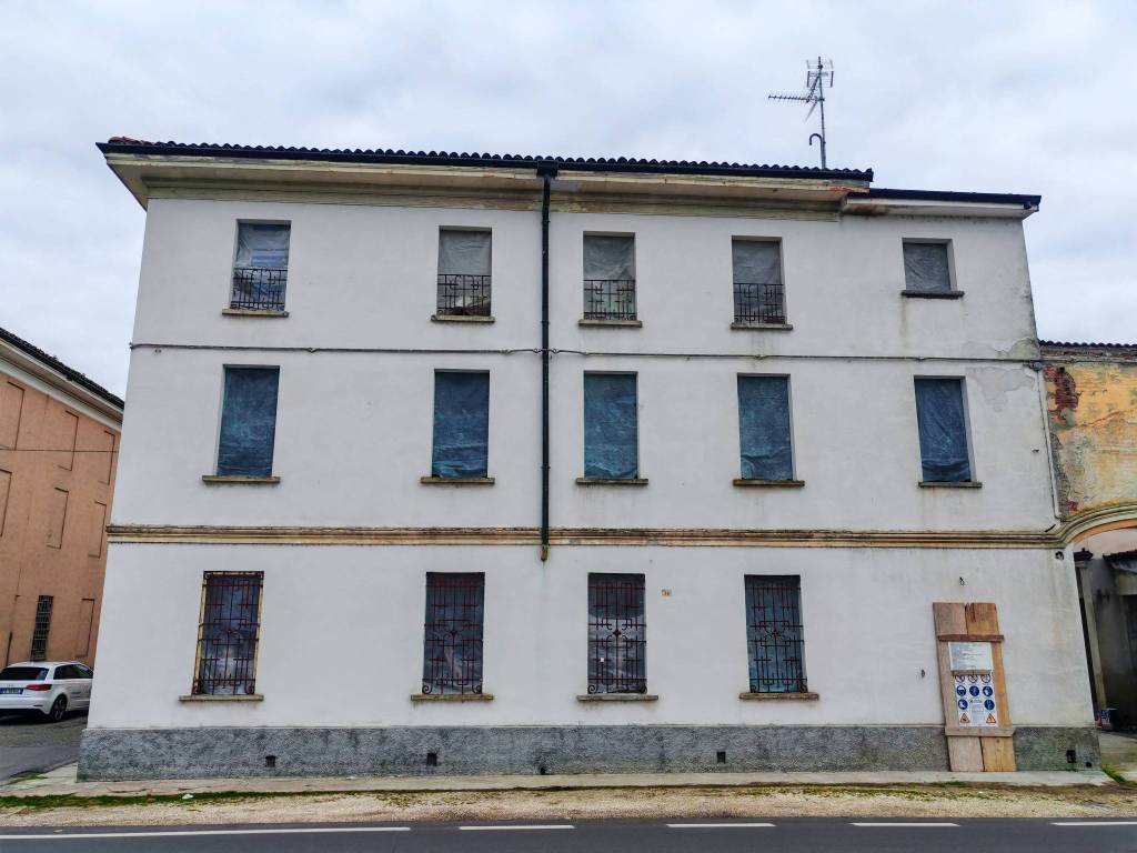 Appartamento a Vescovato in Via Leonida Bissolati - Foto 2