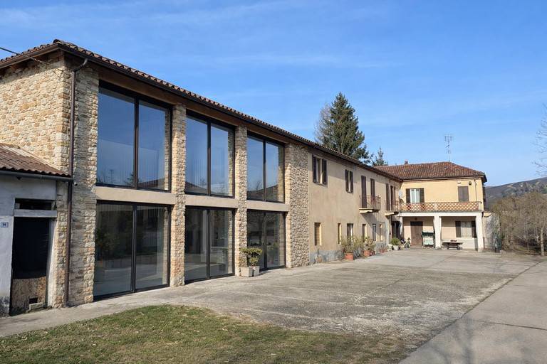 Rustico / casale a Alba in Strada Sottoripa, 94 - Foto 2