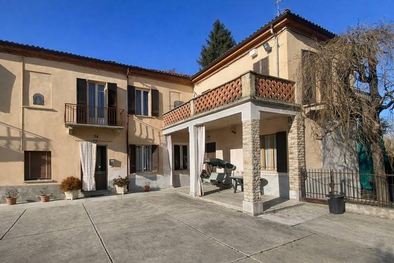 Rustico / casale a Alba in Strada Sottoripa, 94 - Foto 4