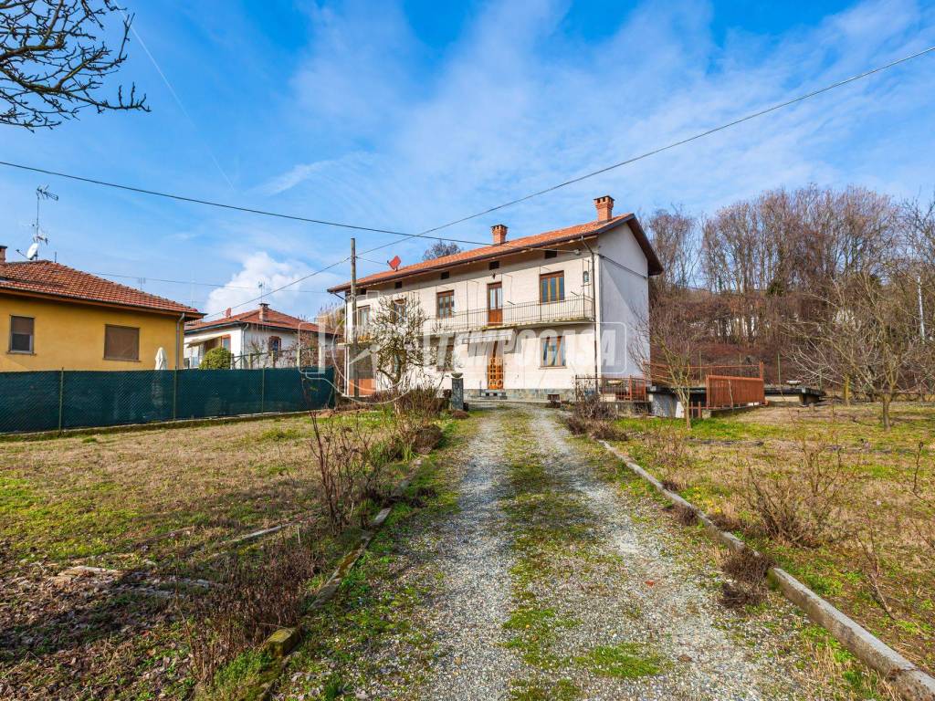 Casa indipendente a Gassino torinese in Via Variglia - Foto 3