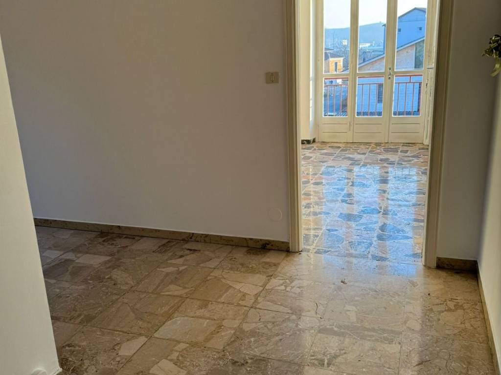 Appartamento a Grinzane cavour in Via della Chiesa, 10 - Foto 4