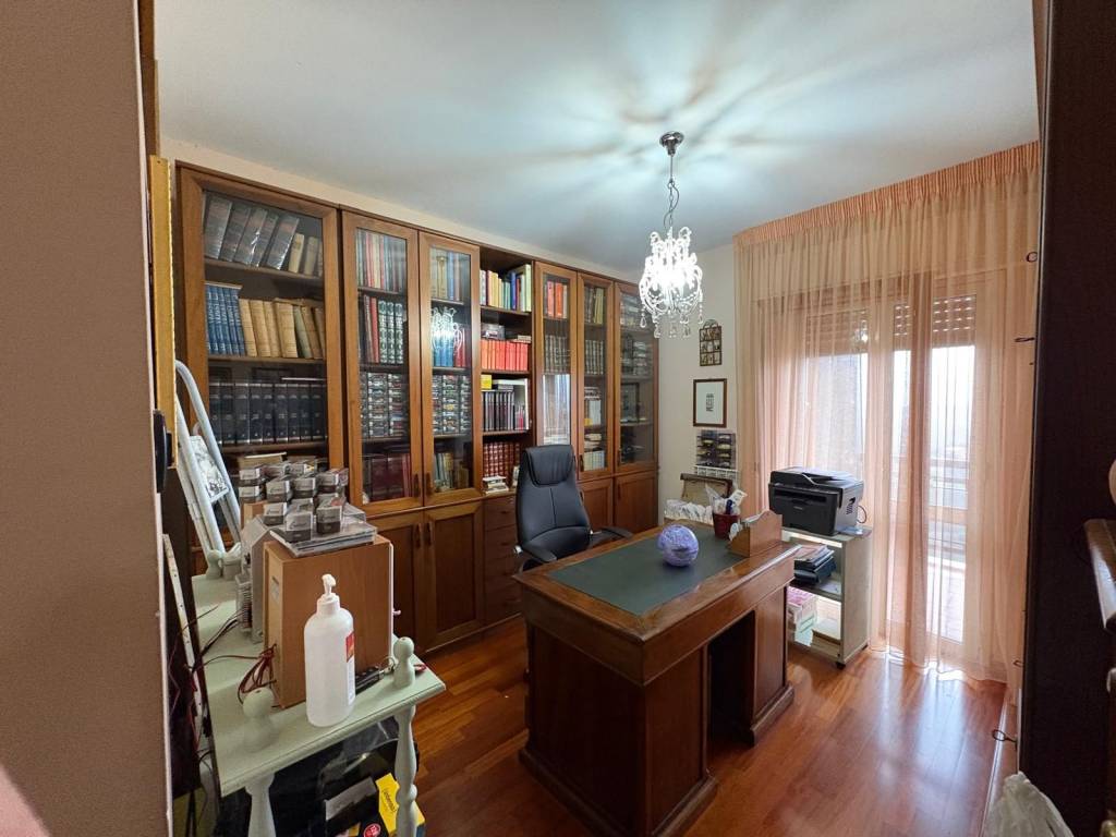 Appartamento a Catanzaro in Via Biagio Miraglia - Foto 3