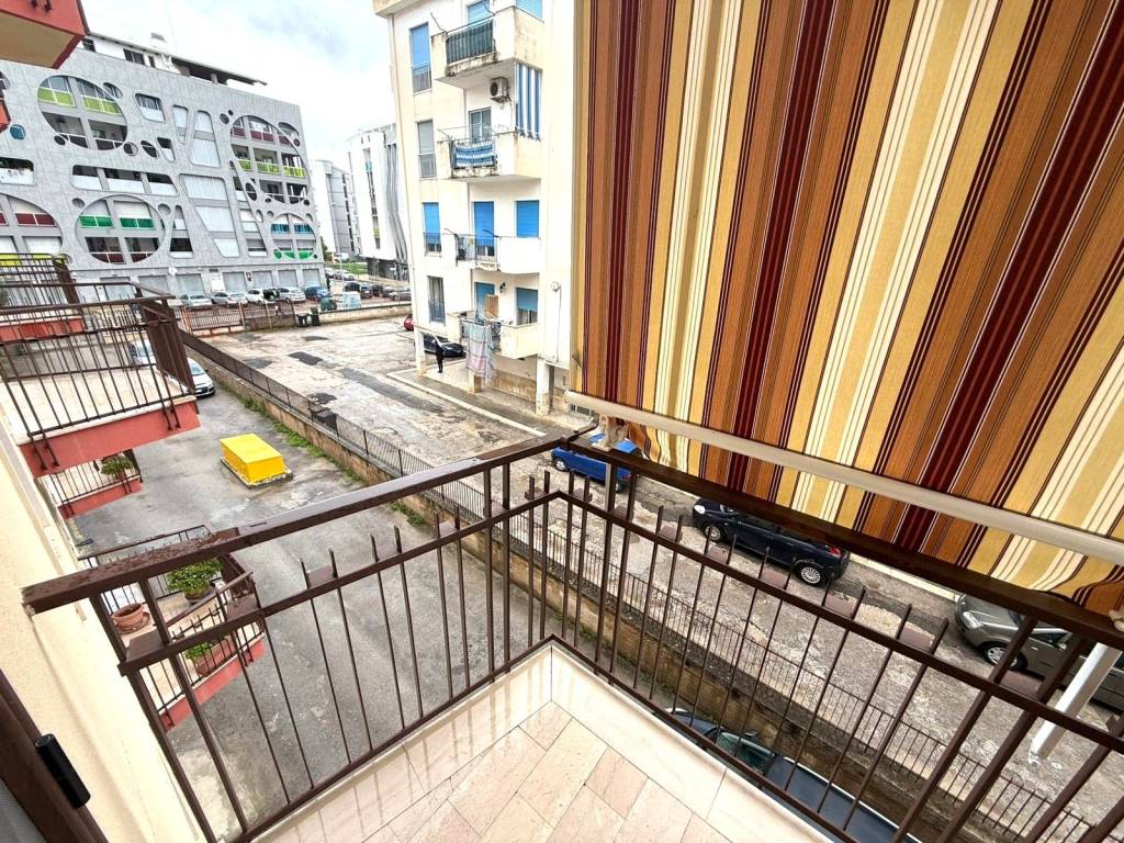 Appartamento a Barletta in Via Gian Lorenzo Bernini - Foto 4