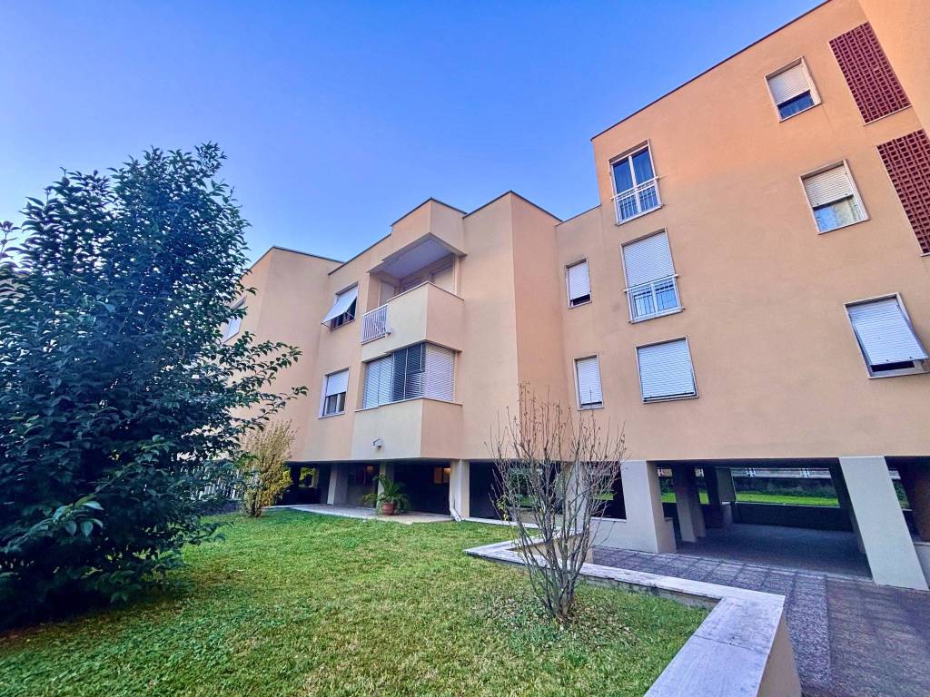Appartamento a Brescia in Via Dominatore Mainetti - Foto 2