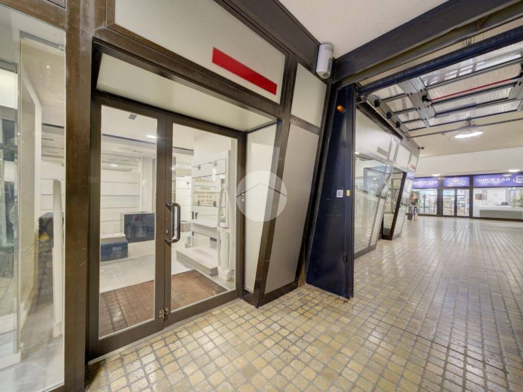 Immobile a Rivoli in PIAZZA MARTIRI DELLA LIBERTA', 5 - Foto 4