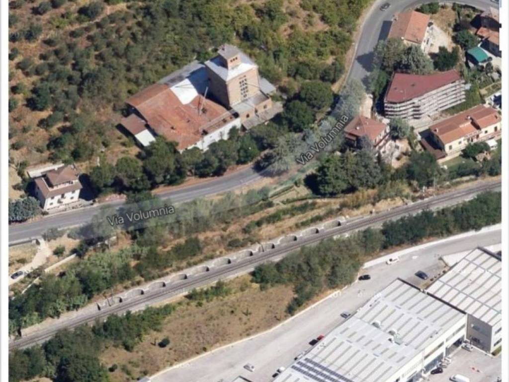 Immobile a Perugia in strada statale 75bis - Foto 2