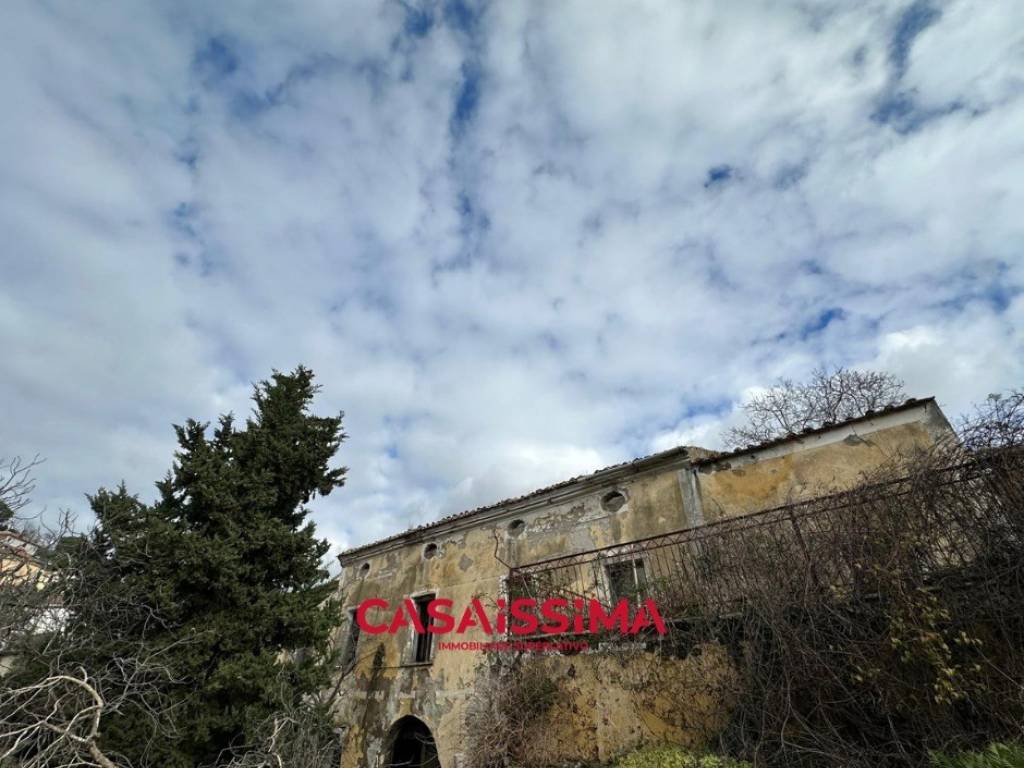 Villa a Cava de' tirreni in Via Raffaele Vitale - Foto 2