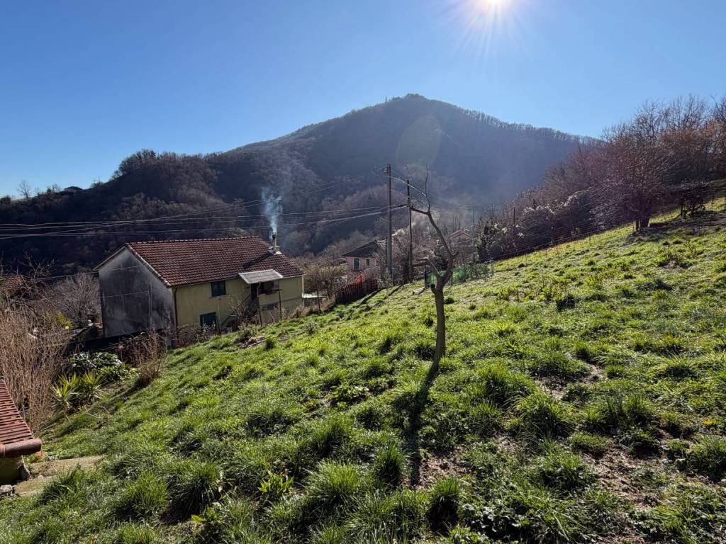 Villa a Ceranesi in Via dei Bernardi - Foto 2