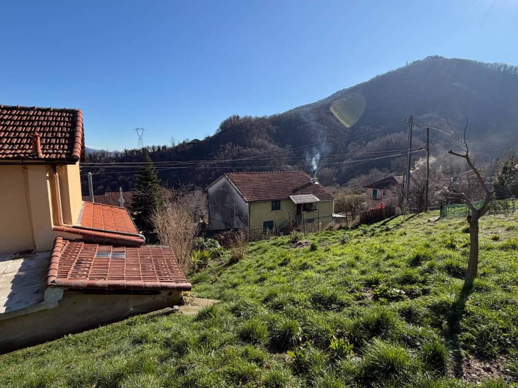 Villa a Ceranesi in Via dei Bernardi - Foto 4