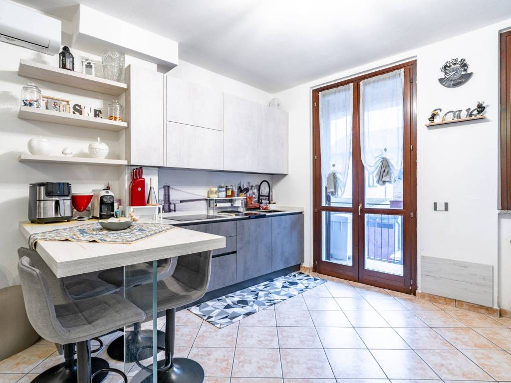 Appartamento a Ceriano laghetto in Via Giuseppe Mazzini, 21 - Foto 3