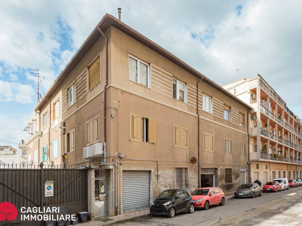 Appartamento a Cagliari in Via Col del Rosso - Foto 2