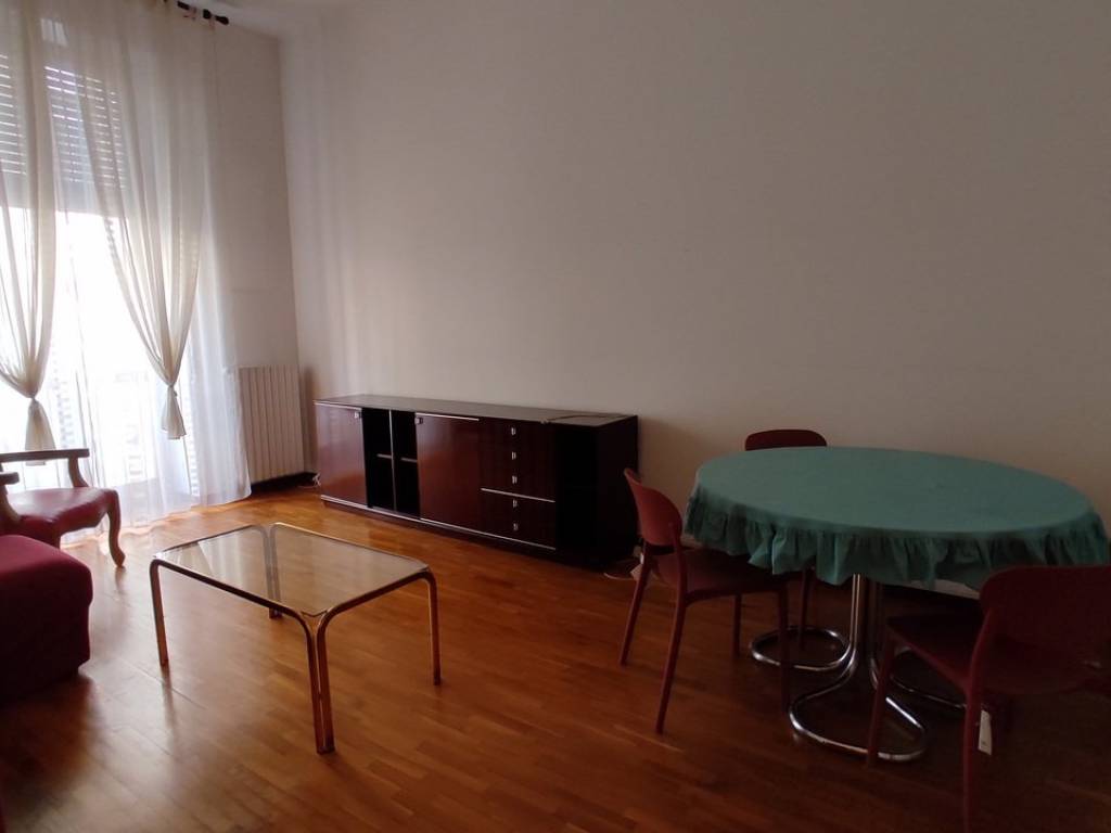 Appartamento a Novara in Corso Vittoria - Foto 4