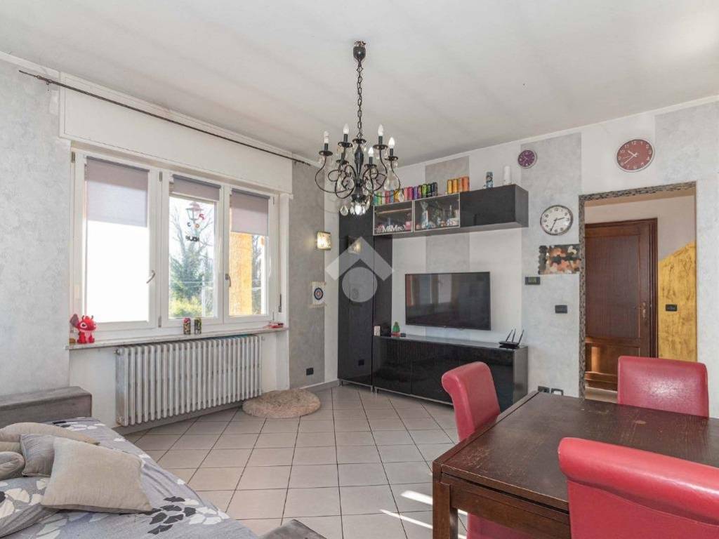 Appartamento a Ciriè in Via rivette, 77 - Foto 5