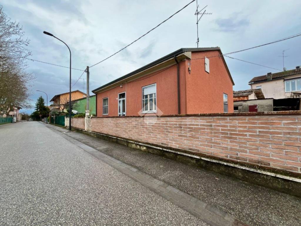 Casa indipendente a Ravenna in Via dello Storno, 14 - Foto 3