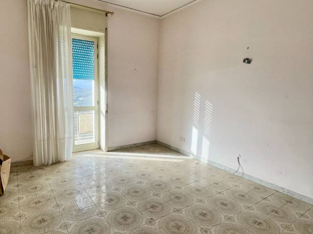 Appartamento a Olevano sul tusciano in Via Croce - Foto 5