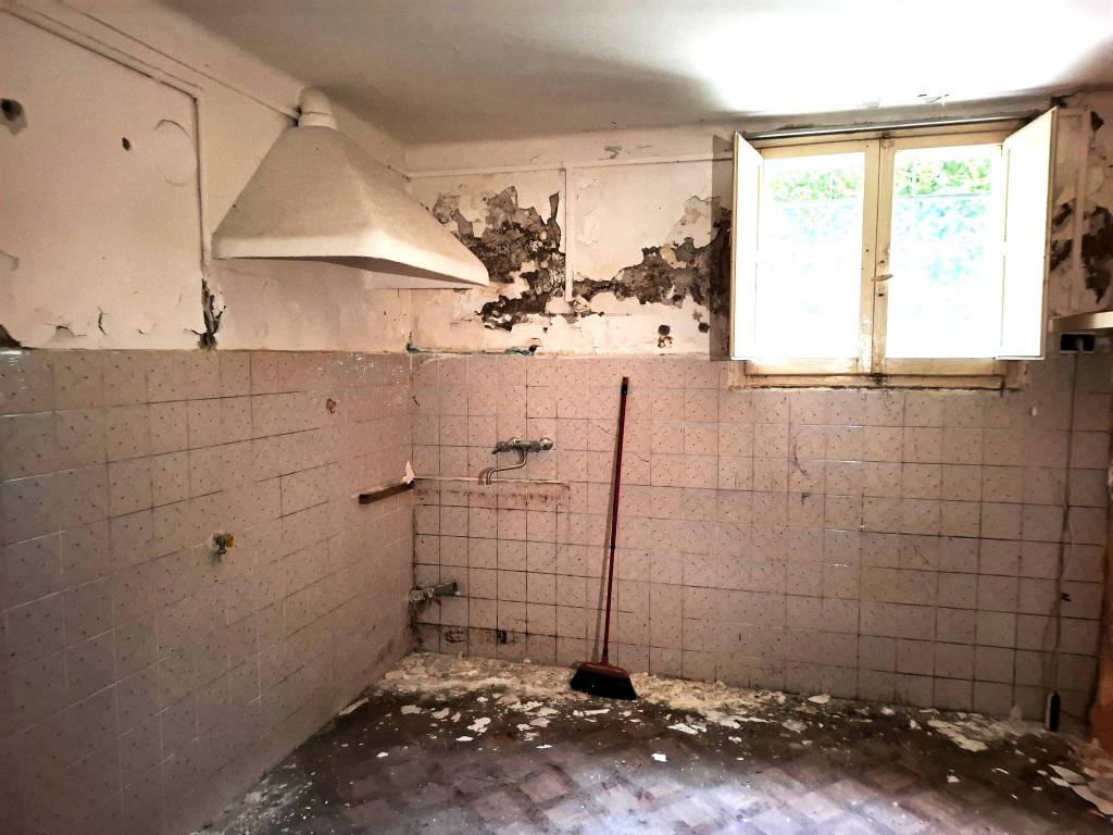 Appartamento a Bologna in Via Antonio Basoli - Foto 2