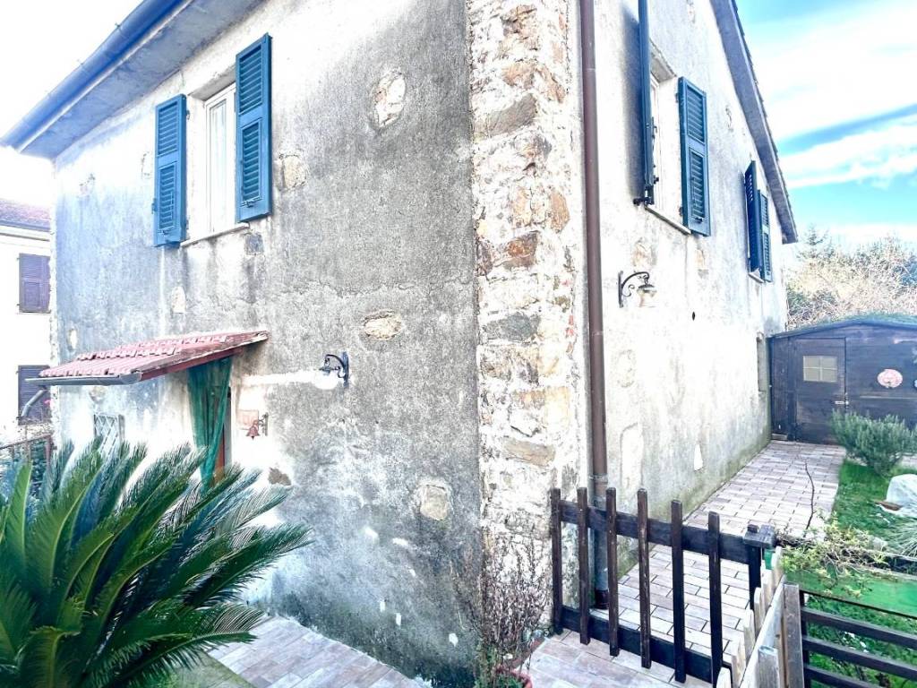Rustico / casale a Castelnuovo magra in Via Torrente, 1 - Foto 5