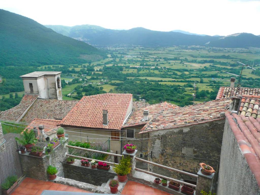 Villa a Pereto in Via del Castello, 27 - Foto 2