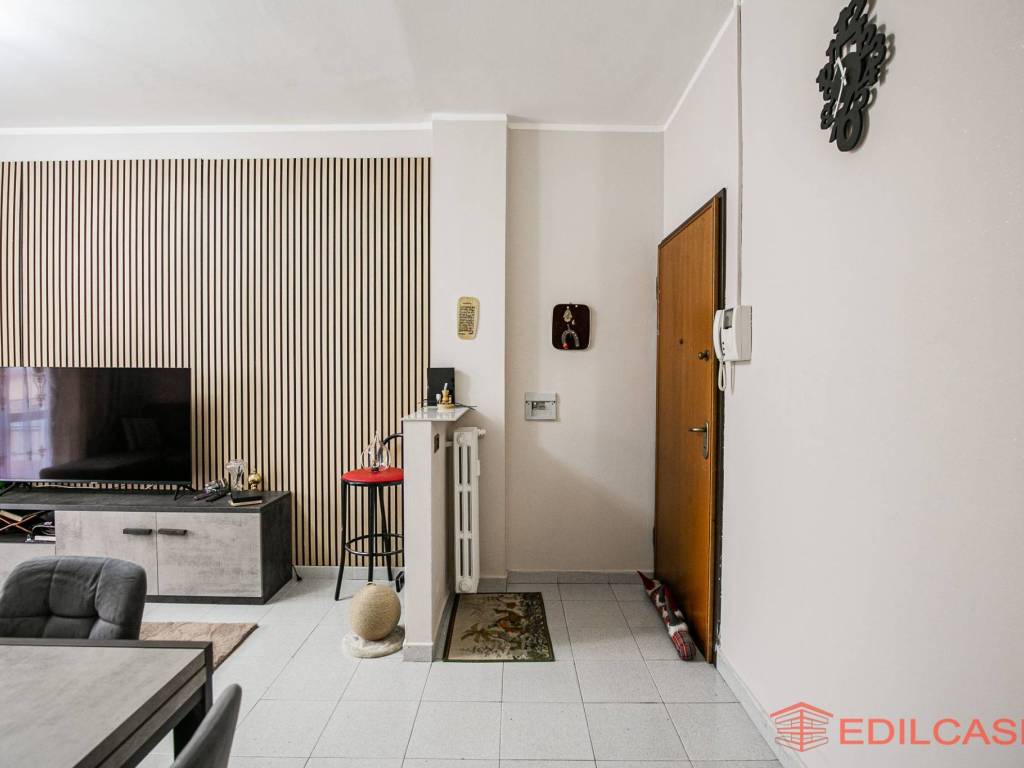 Appartamento a Paderno dugnano in Via Tommaso Grossi, 8 - Foto 2