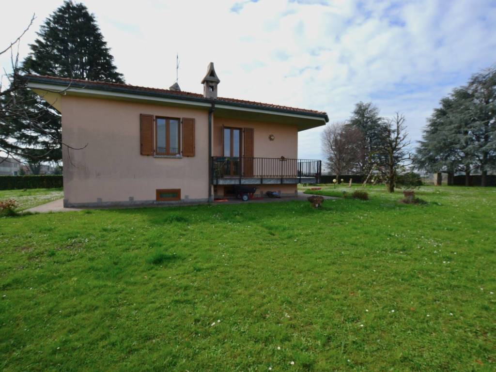 Villa a Bernareggio in Via Roma, 94 - Foto 5