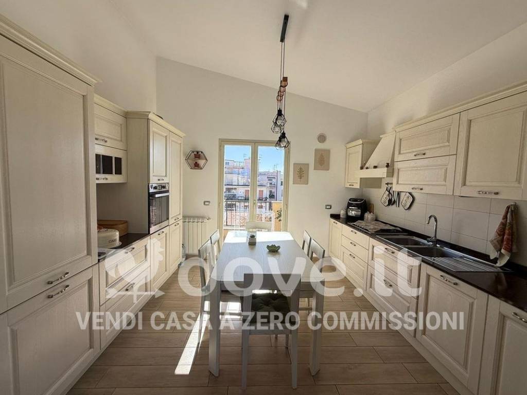 Attico / mansarda a Reggio calabria in Viale Europa, 83 - Foto 4
